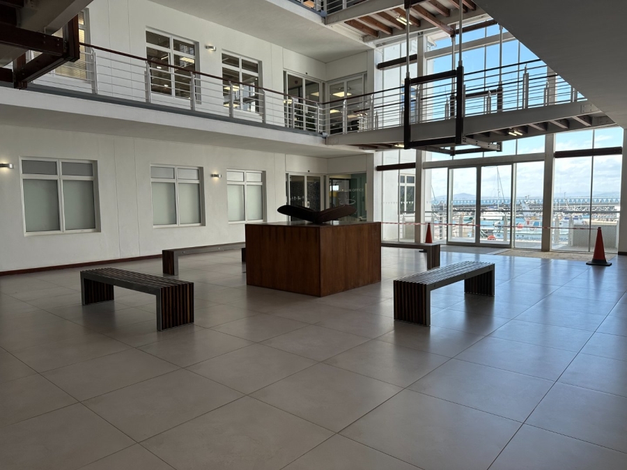 To Let commercial Property for Rent in Mouille Point Western Cape